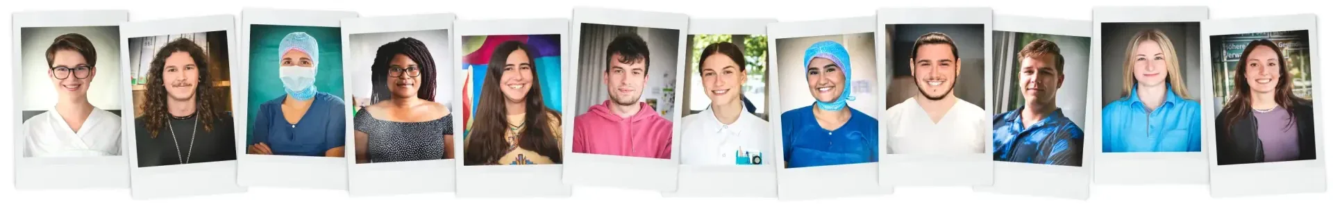 Eine Reihe von elf verschiedenen jungen Erwachsenen und medizinischen Fachkräften, die lächelnd in die Kamera schauen. Einige tragen OP-Kleidung oder Laborkittel, andere sind leger gekleidet. Der Hintergrund variiert und suggeriert unterschiedliche Umgebungen.